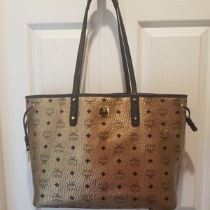 MCM Metallic Visetos Medium Shopper Tote Gold